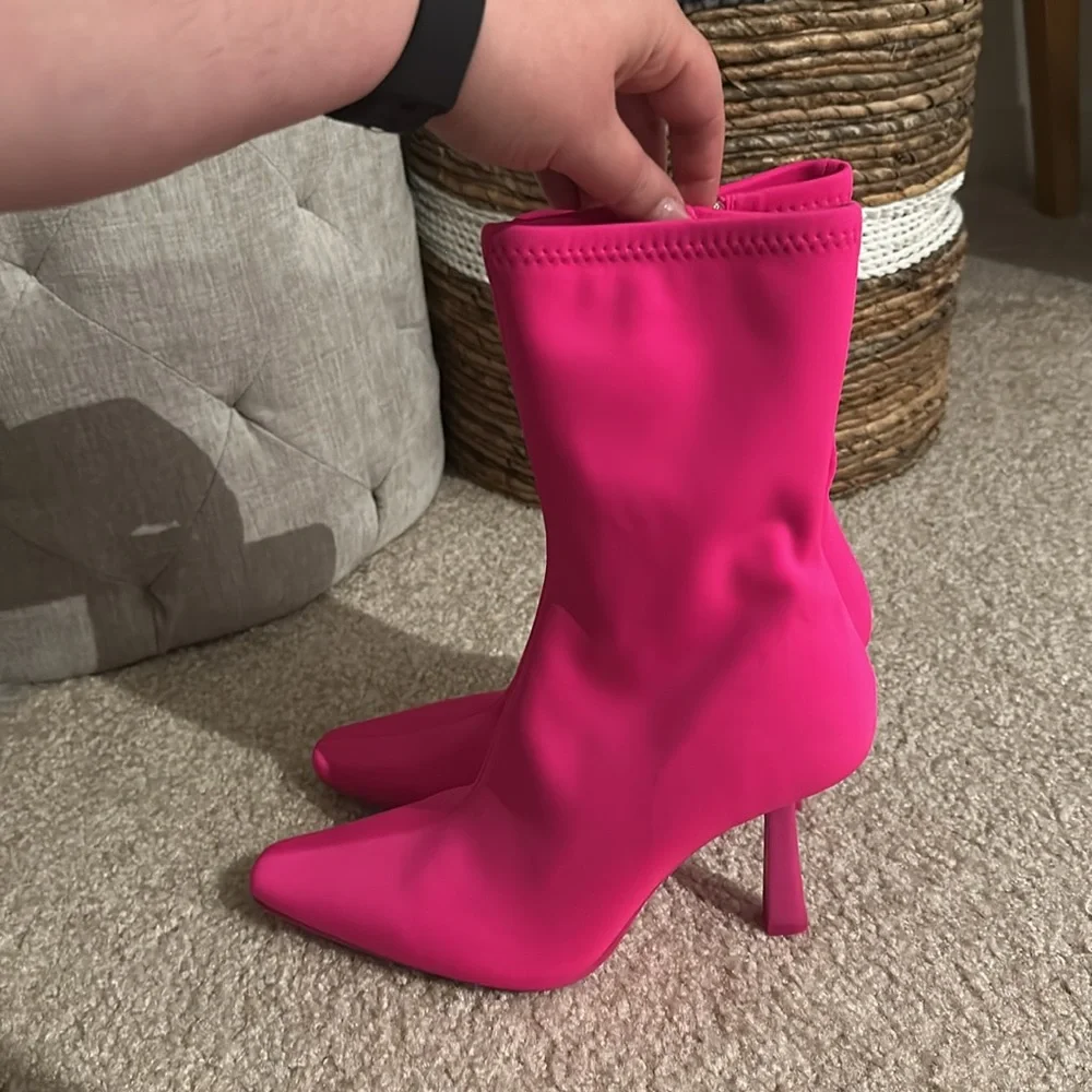 Vibrant Pink Women's Ankle Boots with mark - Picture 4 of 6